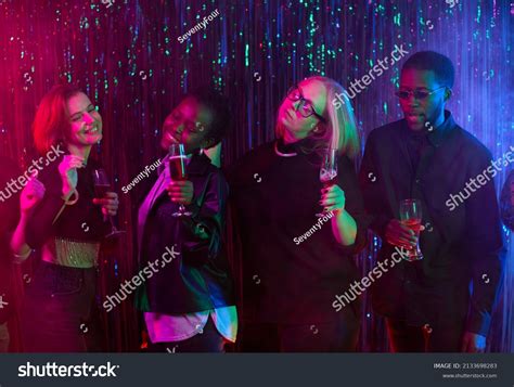 49496 People Vibing Images Stock Photos And Vectors Shutterstock