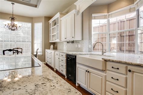 How to install kitchen cabinets. White Kitchen Renovation | DFW Improved