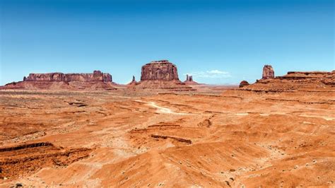 Monument Valley Desert Rocks Utah Arizona Usa Wallpaper Nature
