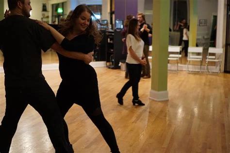 Dance And Social Classes Chicago Latin Dance Club Dabble