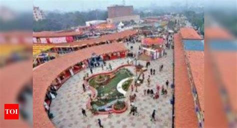 Noida Film City Likely To Have Park With 60 Rides 600 Rooms Noida