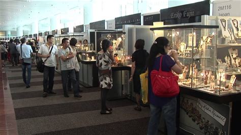 September Hong Kong Jewellery And Gem Fair 2013 Youtube