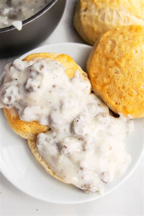 Before i give you the actual sausage recipes, i need to inform you about the ingredients you need to start making them. Easy Sausage Gravy (One Pot) | One Pot Recipes