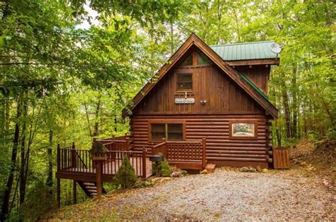 5 Reasons Why Families Love Our 2 Bedroom Cabins In Gatlinburg
