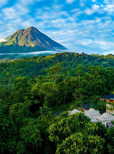 Costa Rica - Tourist Destinations