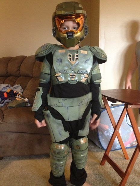 Halo 3 Master Chief Under 50 Master Chief Costume Diy Costumes Kids