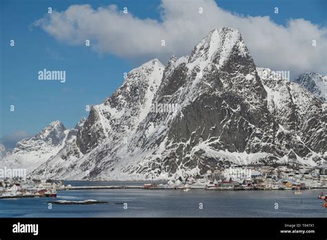 Reine Village Lofoten Islands Norway Stock Photo Alamy