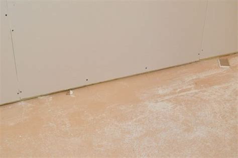 For links to purchase the products in this video click. How to Install Drywall (with 75+ pics): Hanging, Taping ...