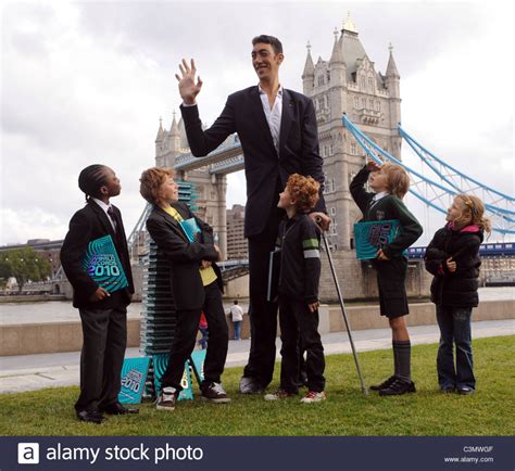 Sultan Kosen The Worlds Tallest Man Attends A Photocall To Launch The