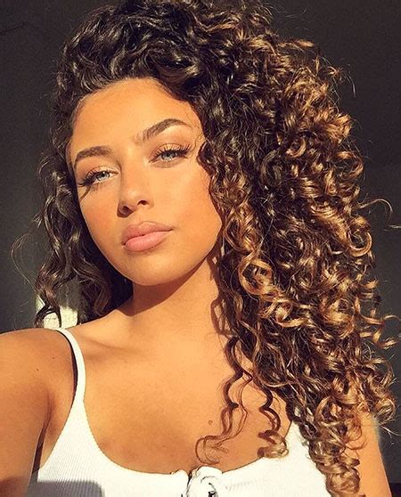 33 Curly Hairstyles For Long Hair Hairstyles And Haircuts 2016 2017