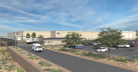 FedEx distribution center breaks ground east of Sparks