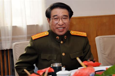 Accused Former Top Chinese Generals Death Cuts Political Risk From