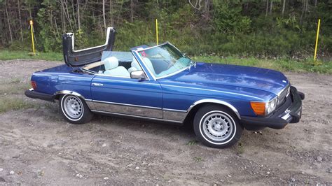 With a 'hey mercedes' or a touch of the high resolution widescreen display, you can access the car's sustainable driving. Mercedes Charron - Voitures anciennes du Québec inc. (VAQ)