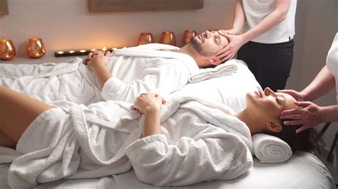 Independence Day July 4th Romantic Couple Getaway Package Spa And Massage New York City Nyc