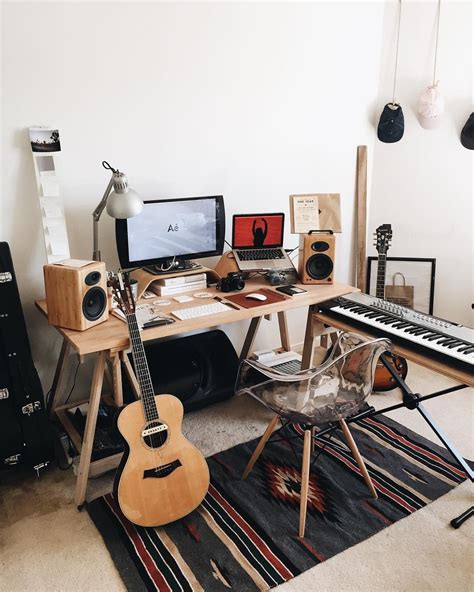 Pin by Clover on Room | Home music rooms, Music room decor, Home studio ...