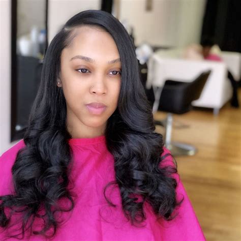 Side Part Sew In With Soft Curls Pinkandblackhairstudio Com Side Part