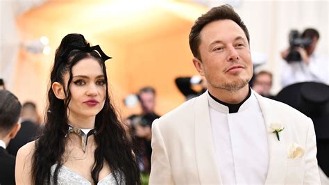 Elon musk and grimes at the 2018 met gala. Grimes Appears To Announce Pregnancy With Boyfriend Elon Musk In Nude 'Knocked Up' Photo | Access
