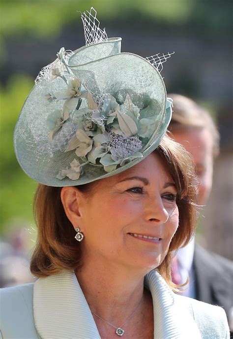 Carole Middleton Comparte Armario Con Su Hija Kate Y Este Vestido Rosa Es La Prueba Definitiva