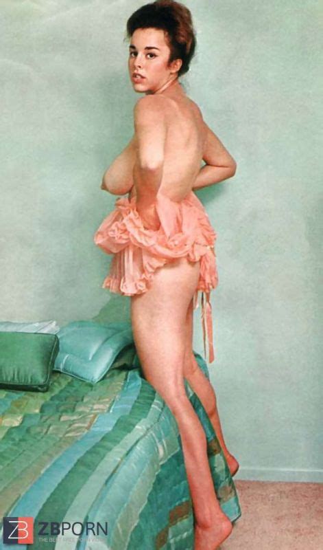 Janey Frawley Nude