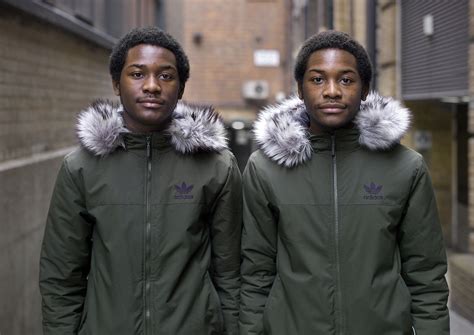 Identical Twins Portrait Photography By Peter Zelewski Photography