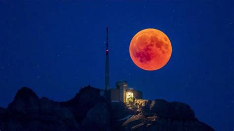El instituto geofísico peruano (igp) indicó que el eclipse lunar 2019 inició a las 18:43 gmt (1:43 p.m. Cuándo y a qué hora ver el primer eclipse lunar de 2019