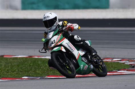 Untuk tipe bogie pada kereta penumpang paling banyak macam dan sistem pegas pada jenis bogie kereta penumpang ini adalah menggunakan pegas ulir pada pegas primer, dan pegas daun tanpa peredam kejut pada. Castrol Malaysia Allan Harris WIRA - MotoMalaya.net ...