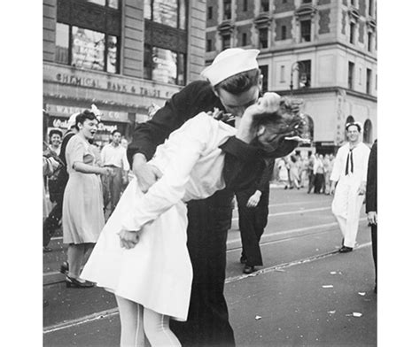 polibek na times square 1945 impresspic