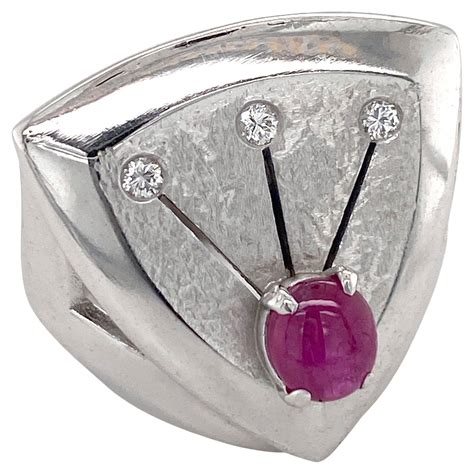 Shield Modern Power Ring In White Gold With Ruby And Diamonds For