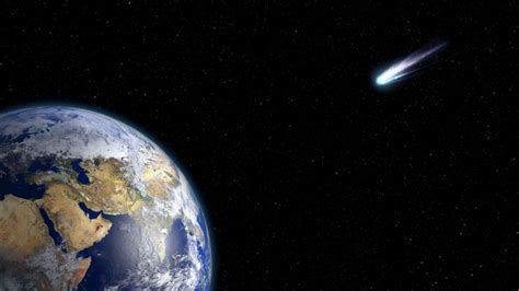 18 Comet Facts History Orbits Compositions And More