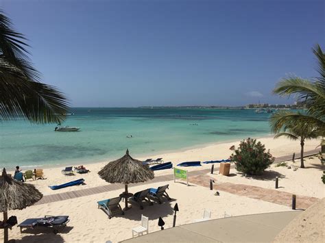 The 6 Best Beaches On Aruba Divi Resorts Caribbean Beaches Calm Water