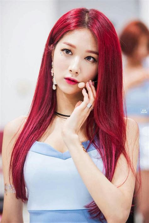 Idols Who Look The Best With Red Hair Page 2 Random Onehallyu