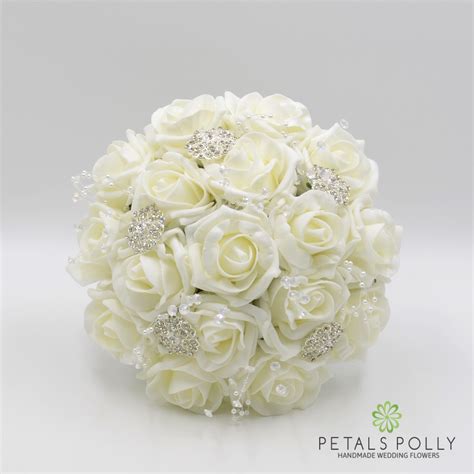 Ivory Rose Bridesmaids Posy With Brooches Pearl Stems And Crystal Stems