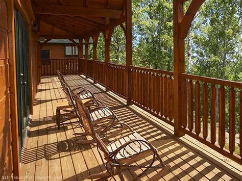 With plenty of room for large numbers of guests, these cabins are an inexpensive choice for your group vacation in the smoky mountains! Gatlinburg Cabin "Cloud Nine" - 9 Bedroom and sleeps 32 ...