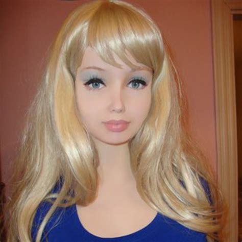 nova barbie humana tem 16 anos e diz ser a melhor de todas