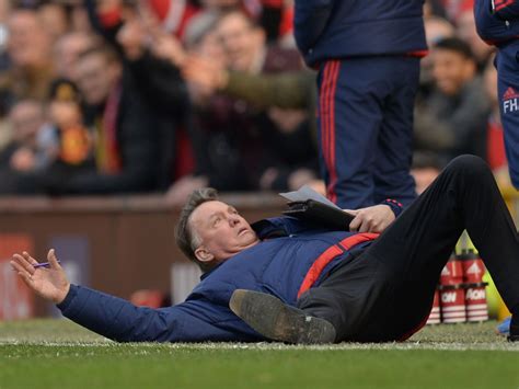 It is reported that he has received an offer too good to refuse. Louis van Gaal dive: Manchester United boss 'falls over ...