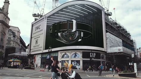 IWC Forced Perspective DooH Campaign Piccadilly Circus London YouTube