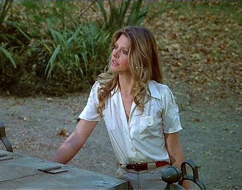 Pin By Sexy Celebs On Lindsay Wagner Bionic Woman Actresses Celebrities