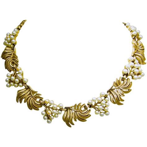 Vintage Trifari 1950s Pearl And Leaf Necklace At 1stdibs