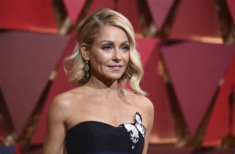 Kelly Ripa Finds Her New Co Host