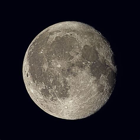 Waning Gibbous Moon Photograph By Eckhard Slawik