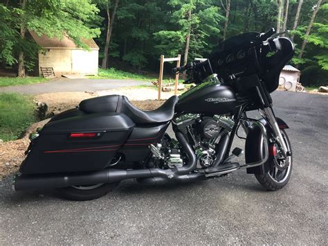 This bike is blacked out! 2015 Harley Davidson Street Glide Special FLHXS RUSHMORE ...