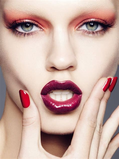 Fuller Lips Eye Makeup Red Lip Makeup Vamp Makeup Orange Makeup
