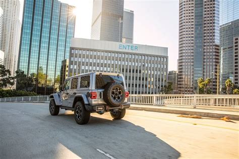 2021 Jeep Wrangler 4xe Plug In Hybrid Gets Special Electric Blue