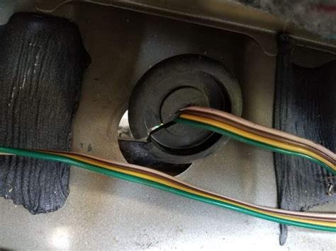 This unit requires you to run a wire to the front of the truck for the 12v that powers the trailer lights. Curt T-Connector Vehicle Wiring Harness with 4-Pole Flat Trailer Connector Curt Custom Fit ...