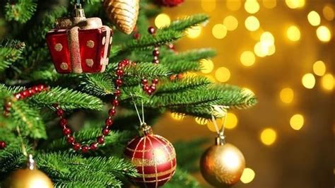Album lagu natal bahasa batak. Ucapan Selamat Natal Dan Tahun Baru Bahasa Jawa - Contoh ucapan "Selamat Natal dan Tahun Baru ...