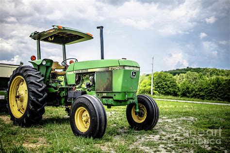 Vintage John Deere 2750 Tractor Sharon Vermont Photograph By Edward