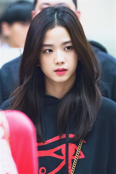 Jisoo Blackpink Kpop Girl Groups Korean Girl Groups Kpop Girls Blackpink Jisoo Square Two