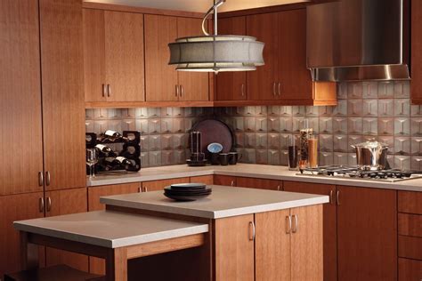 Browse the entire collection of kitchen and bath cabinets from american woodmark cabinets. Quartersawn cherry cabinetry in a natural finish delivers ...