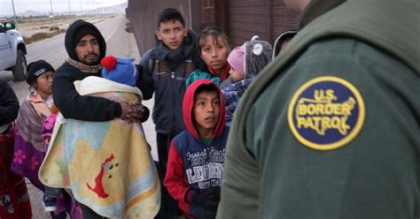 Caravan Of Migrants At Us Border Who Were Turned Away By Border Patrol