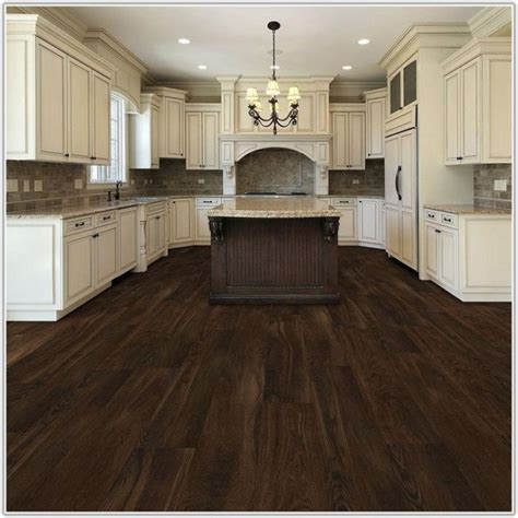 Whether you're interested in new flooring or cabinets, countertops or tiles, you're almost sure to find it here. Discontinued Armstrong Swiftlock Laminate Flooring - Flooring : Home Decorating Ideas #n1lEM3Gl3D